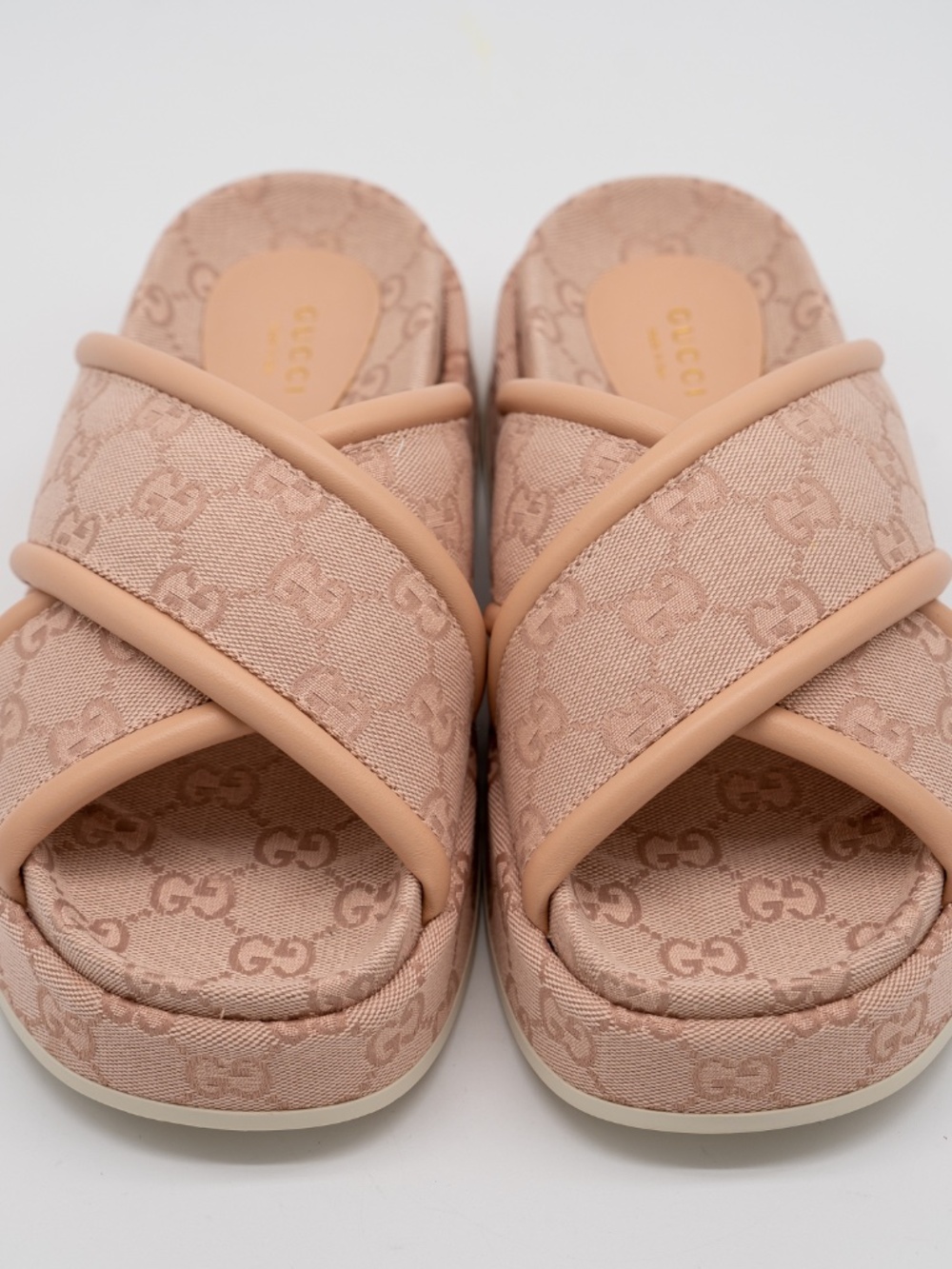 size 37.5G 7.5 US Gucci GG Platform Slides Sandals Pink - Picture 3 of 11